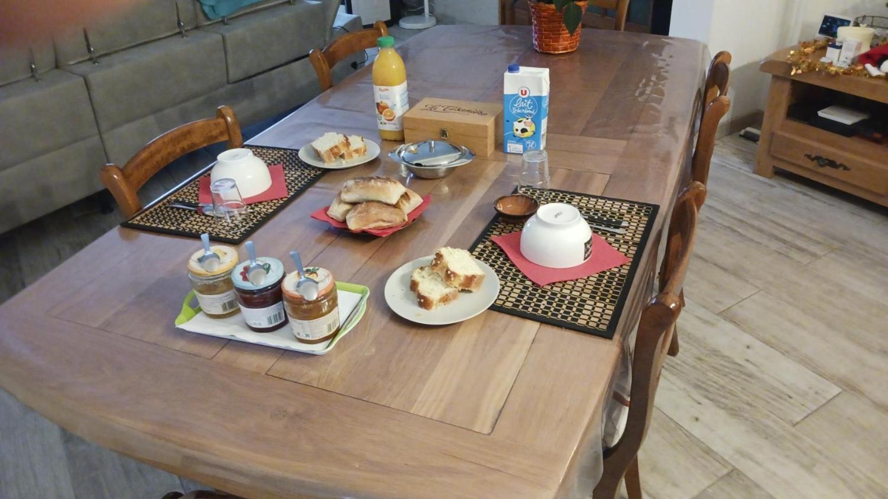 Homestay A La Joie De Vivre